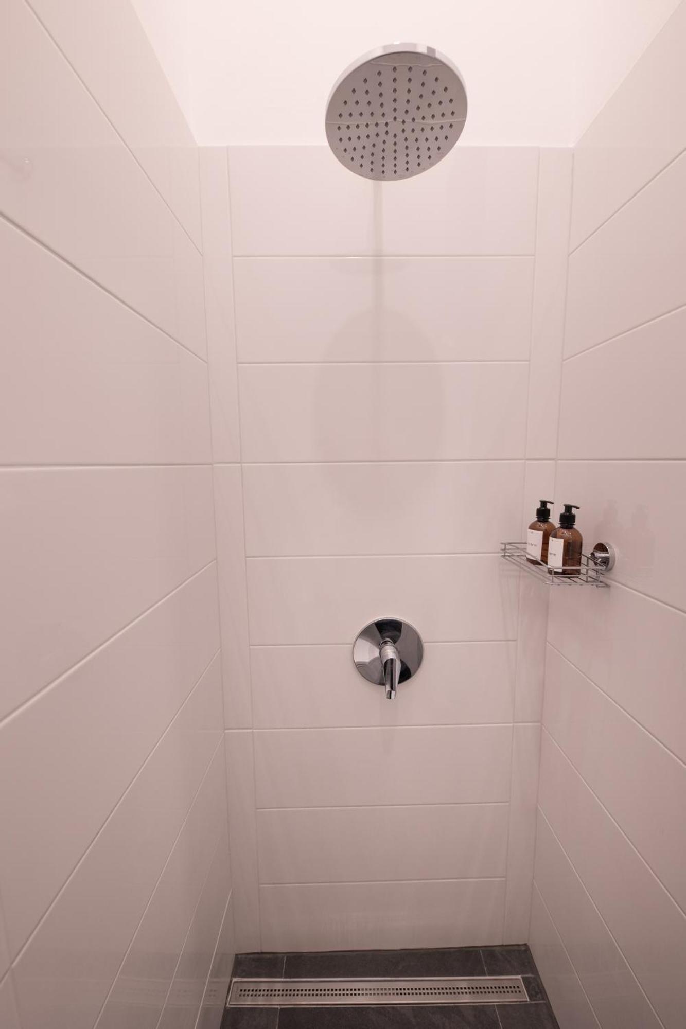 Double Room Private Bathroom,1576245647:JPEG